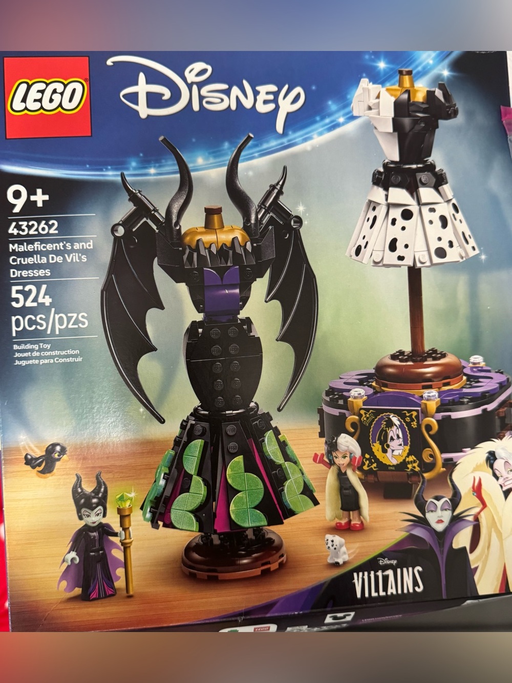 Maleficent and Cruella Lego set